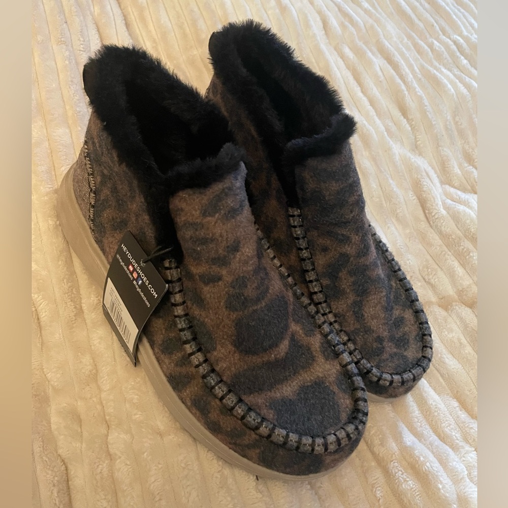 HEY DUDE DENNY womens 7